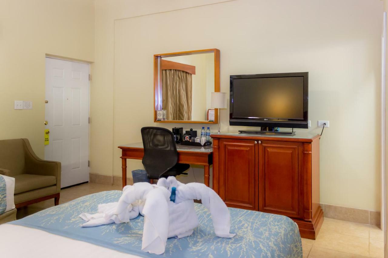 Rolson Hotel Сан-Игнасио Экстерьер фото